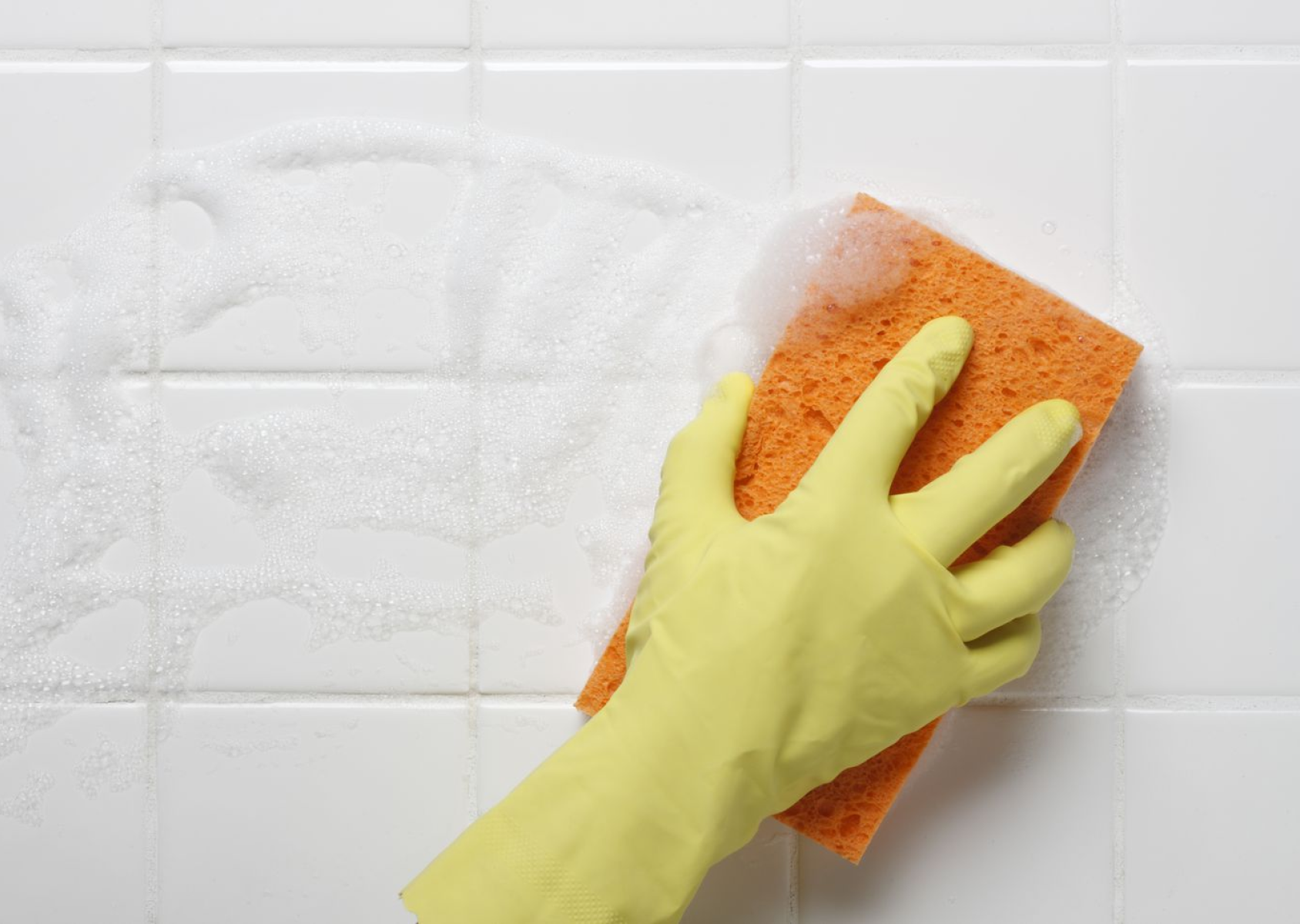 How to Clean Very Dirty Tiles? Effective Ways to Make Tiles Shine